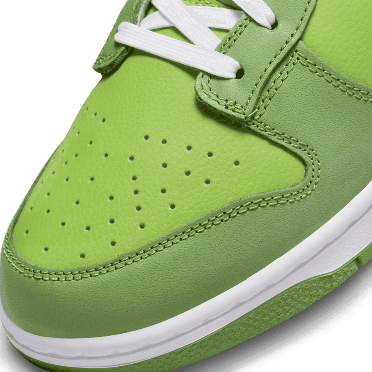 Nike Dunk Low Chlorophyll Angle 4