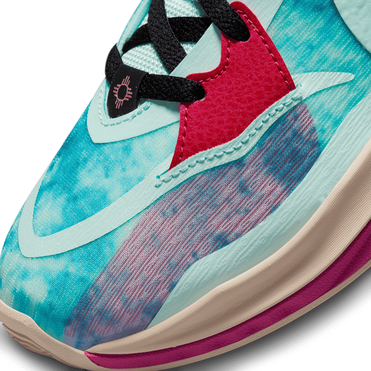 Nike Kyrie Low 5 Community Angle 4