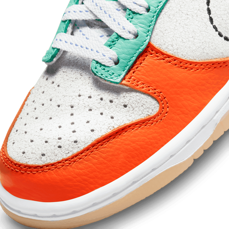 Nike Dunk Low Nike 101 (GS) Angle 4