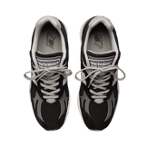 New Balance 991v2 Made in UK Black Angle 1