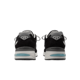 New Balance 991v2 Made in UK Black Angle 4