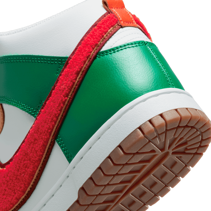 Nike Dunk High University Multi-Color Angle 5