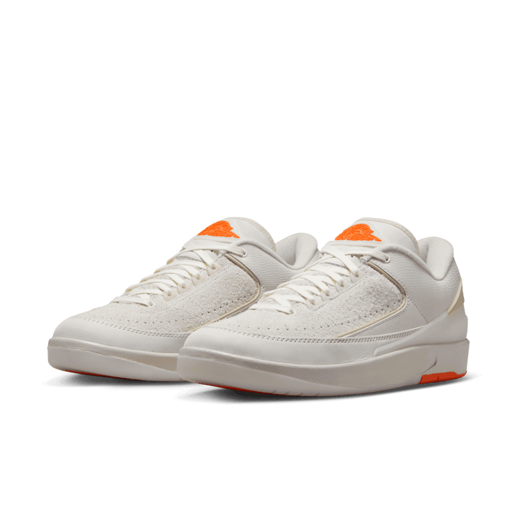 Air Jordan 2 Retro Low Shelflife Angle 2