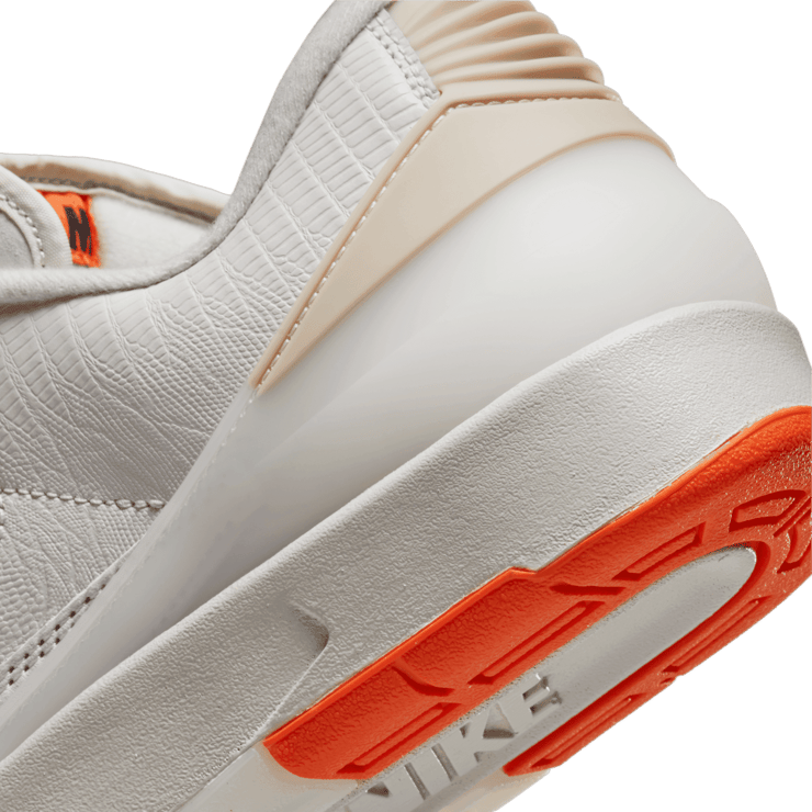 Air Jordan 2 Retro Low Shelflife Angle 5