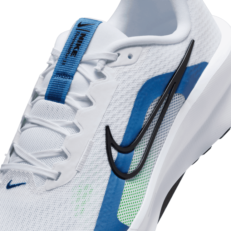 Nike Downshifter 13 Extra Wide 'White Star Blue' Angle 4