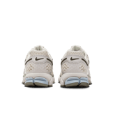 Nike Zoom Vomero 5 Light Orewood Brown Armory Blue Angle 3