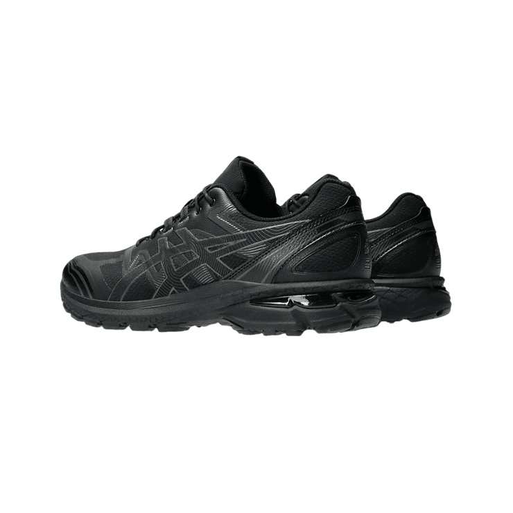 Asics Gel-Terrain Black Angle 1