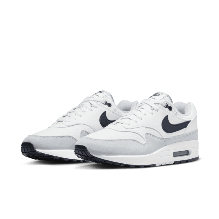 Nike Air Max 1 Platinum Tint Dark Obsidian Angle 3