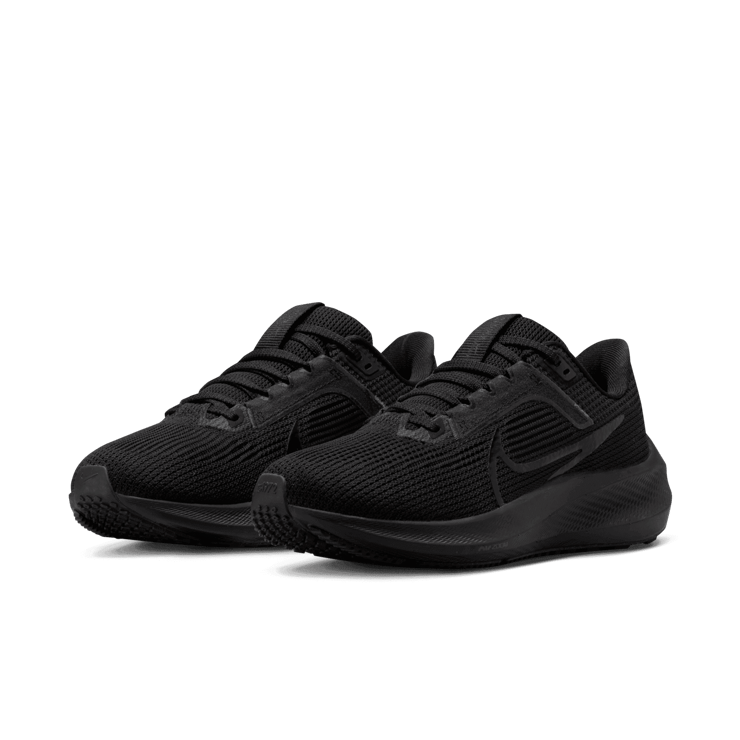 Nike Air Zoom Pegasus 40 'Black Anthracite' (W) Angle 2