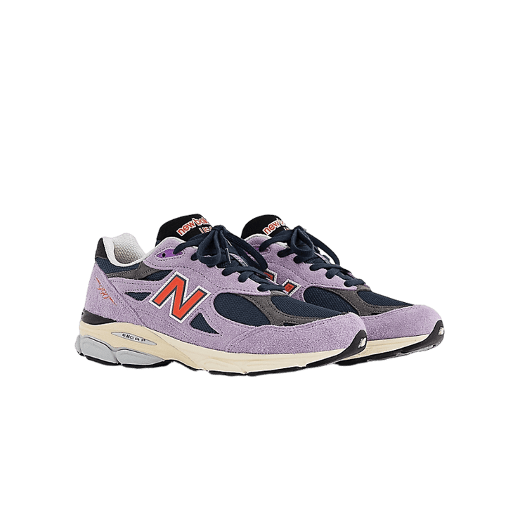 New Balance 990v3 Made in USA by Teddy Santis Raw Amethyst Angle 2