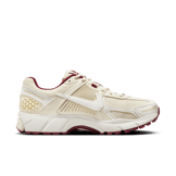 Nike Zoom Vomero 5 Valentine's Day (W) Angle 1