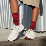 Nike Zoom Vomero 5 Valentine's Day (W) Angle 0