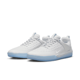 Nike SB Zoom Nyjah 3 Skate Angle 2
