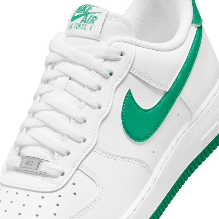 Nike Air Force 1 '07 'White Malachite' Angle 4