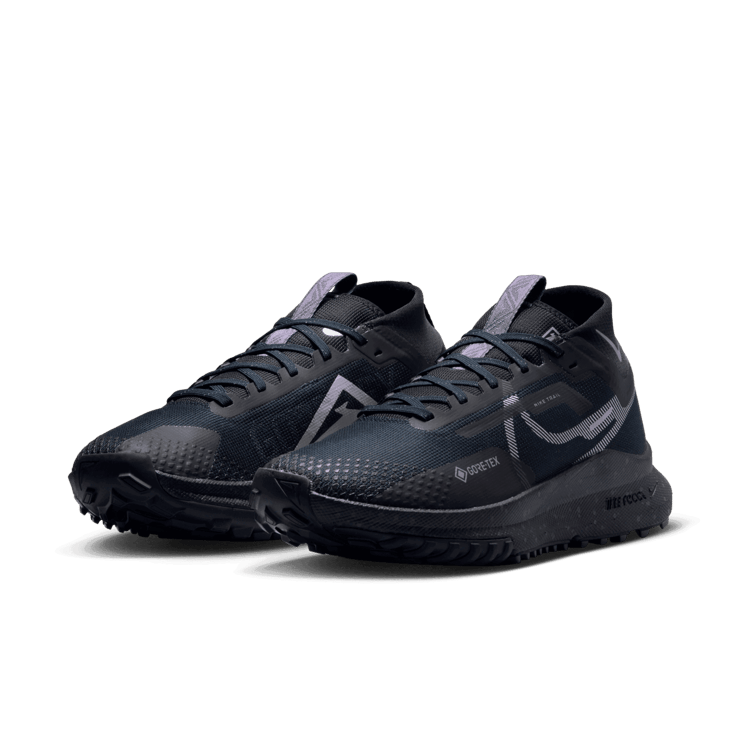 Nike React Pegasus Trail 4 GORE-TEX 'Dark Obsidian Metallic Silver' (W) Angle 2