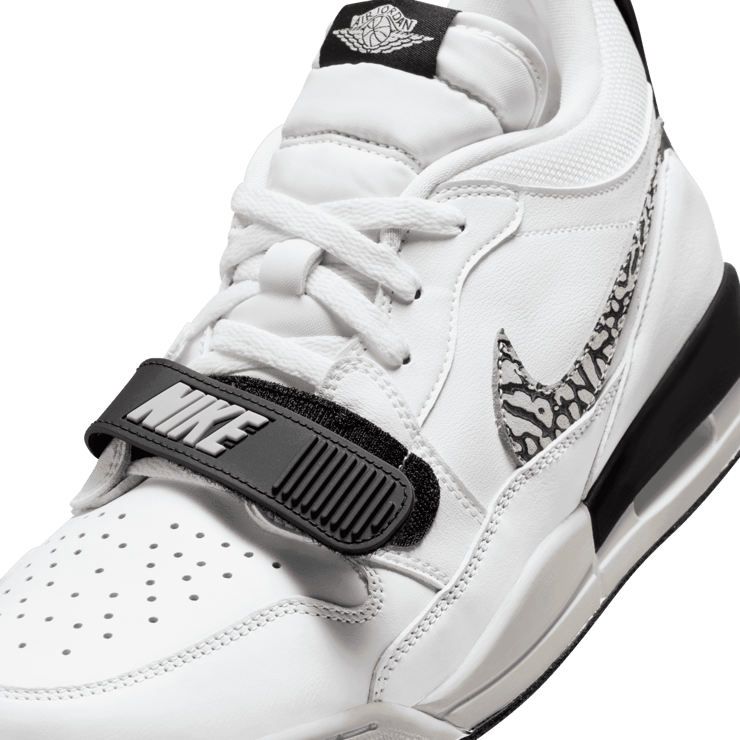 Air Jordan Legacy 312 Low Angle 4