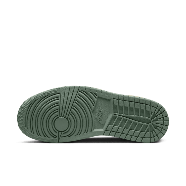 Air Jordan 1 High MM Legend Sand Jade Smoke (W) Angle 0