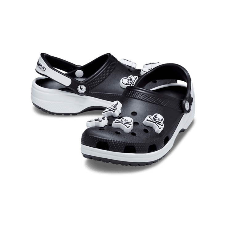 Crocs Classic Clog Mastermind White Angle 0