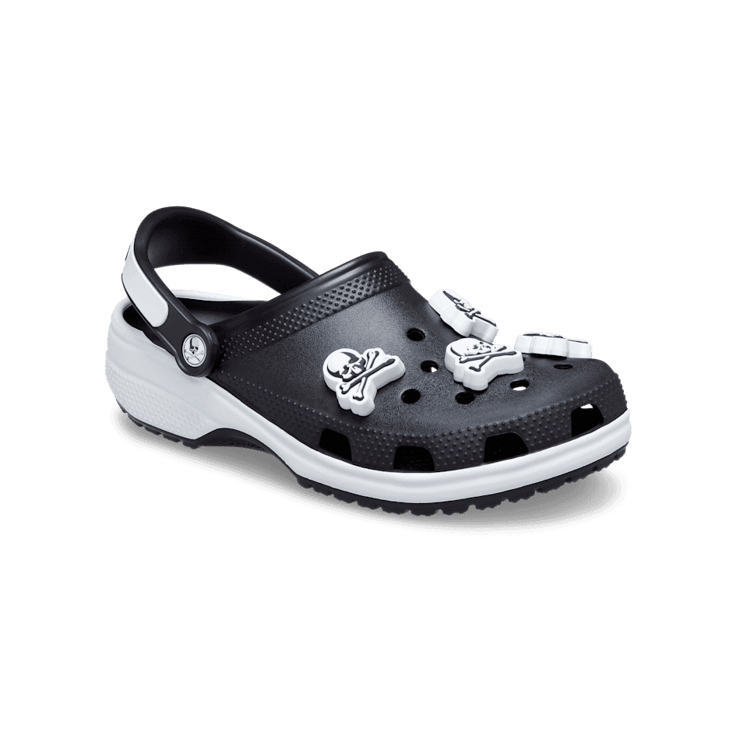Crocs Classic Clog Mastermind White Angle 3