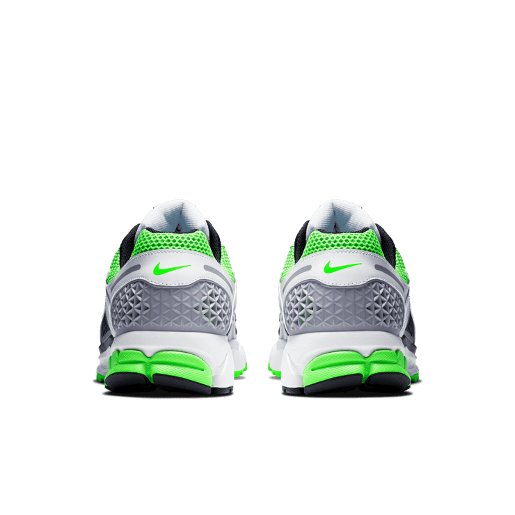 Nike Zoom Vomero 5 Electric Green Angle 3