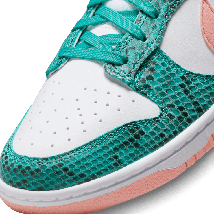 Nike Dunk Low Snakeskin Angle 4