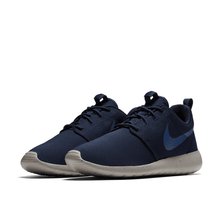 Nike Roshe One SE Obsidian Gym Blue Angle 2