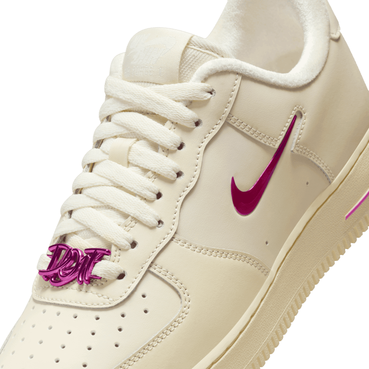 Nike Air Force 1 '07 SE 'Dance - Playful Pink' (W) Angle 5