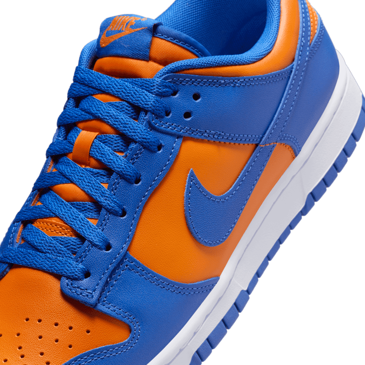 Nike Dunk Low Knicks Angle 4