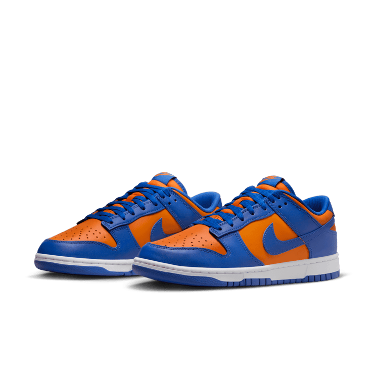 Nike Dunk Low Knicks Angle 2