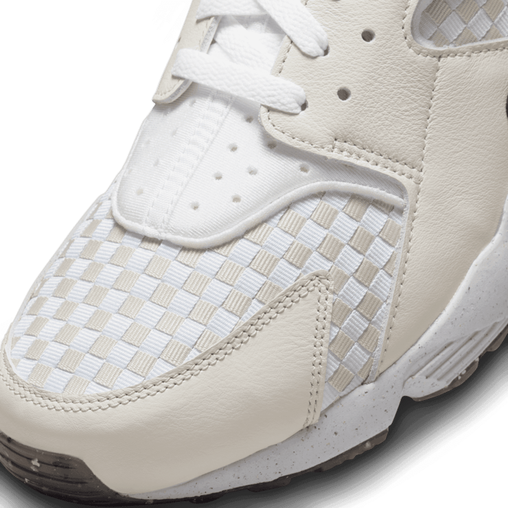 Nike Air Huarache Crater Premium Light Bone White Angle 4