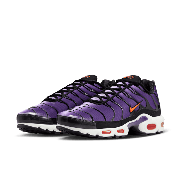 Nike Air Max Plus OG Voltage Purple Angle 2