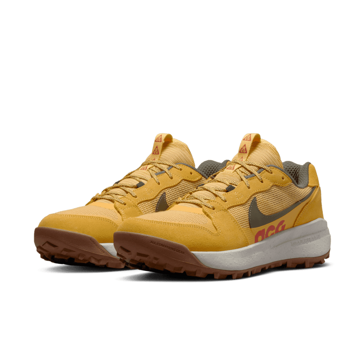 Nike ACG Lowcate Solar Flare Angle 2