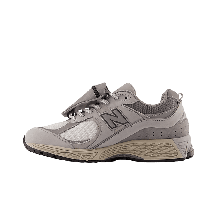 New Balance 2002R Pocket Grey Angle 0