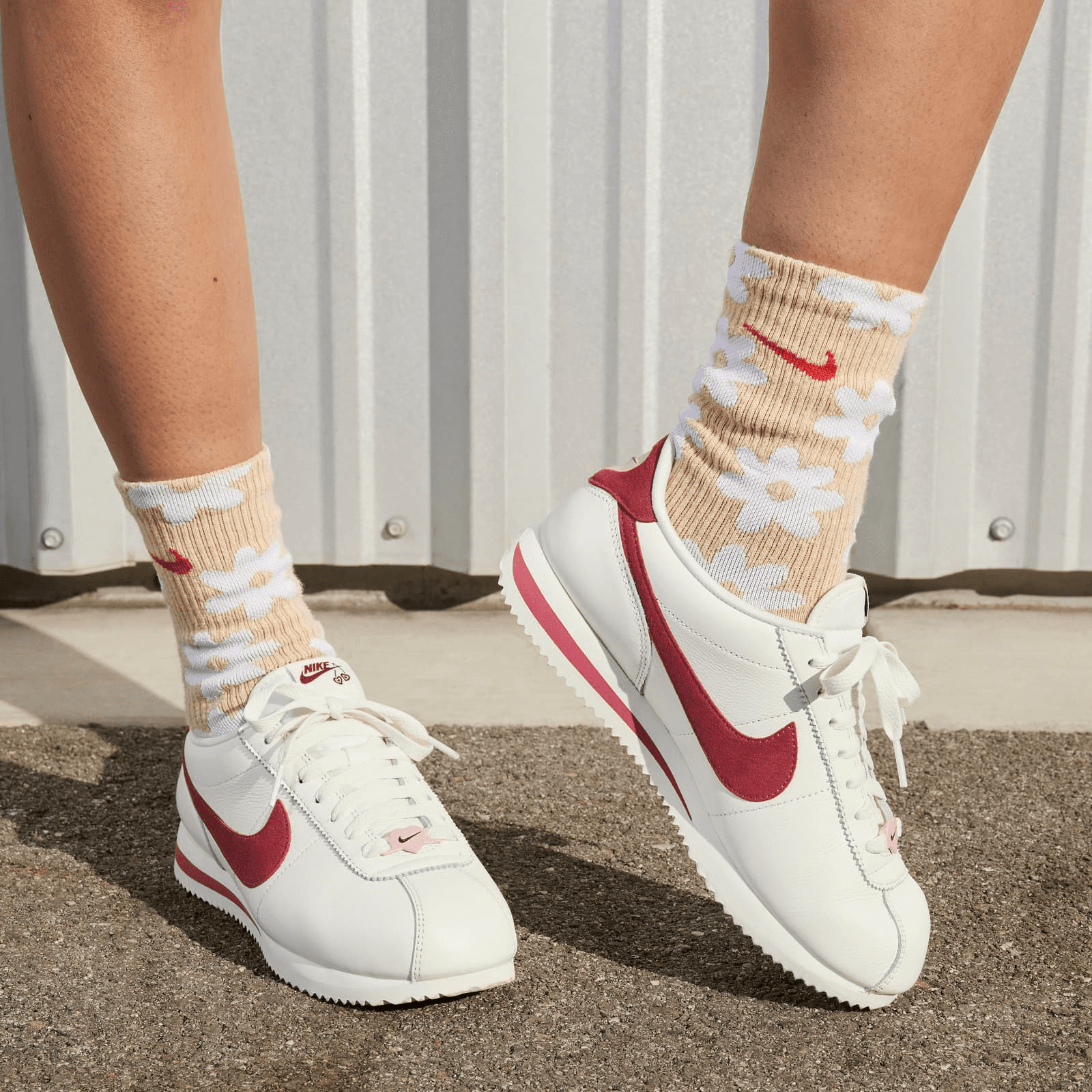 nike cortez forrest gump outfit