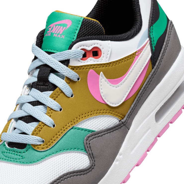 Nike Air Max 1 SE Dance (GS) Angle 4