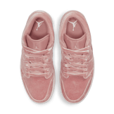Jordan 1 Low SE Pink Velvet (W) Angle 1