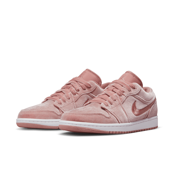 Jordan 1 Low SE Pink Velvet (W) Angle 2