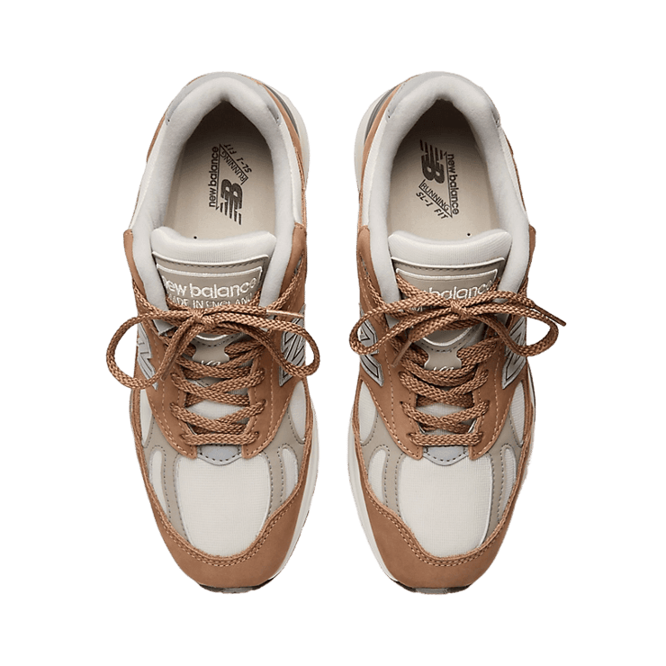 New Balance 991v2 Made in UK Coco Mocca Angle 1