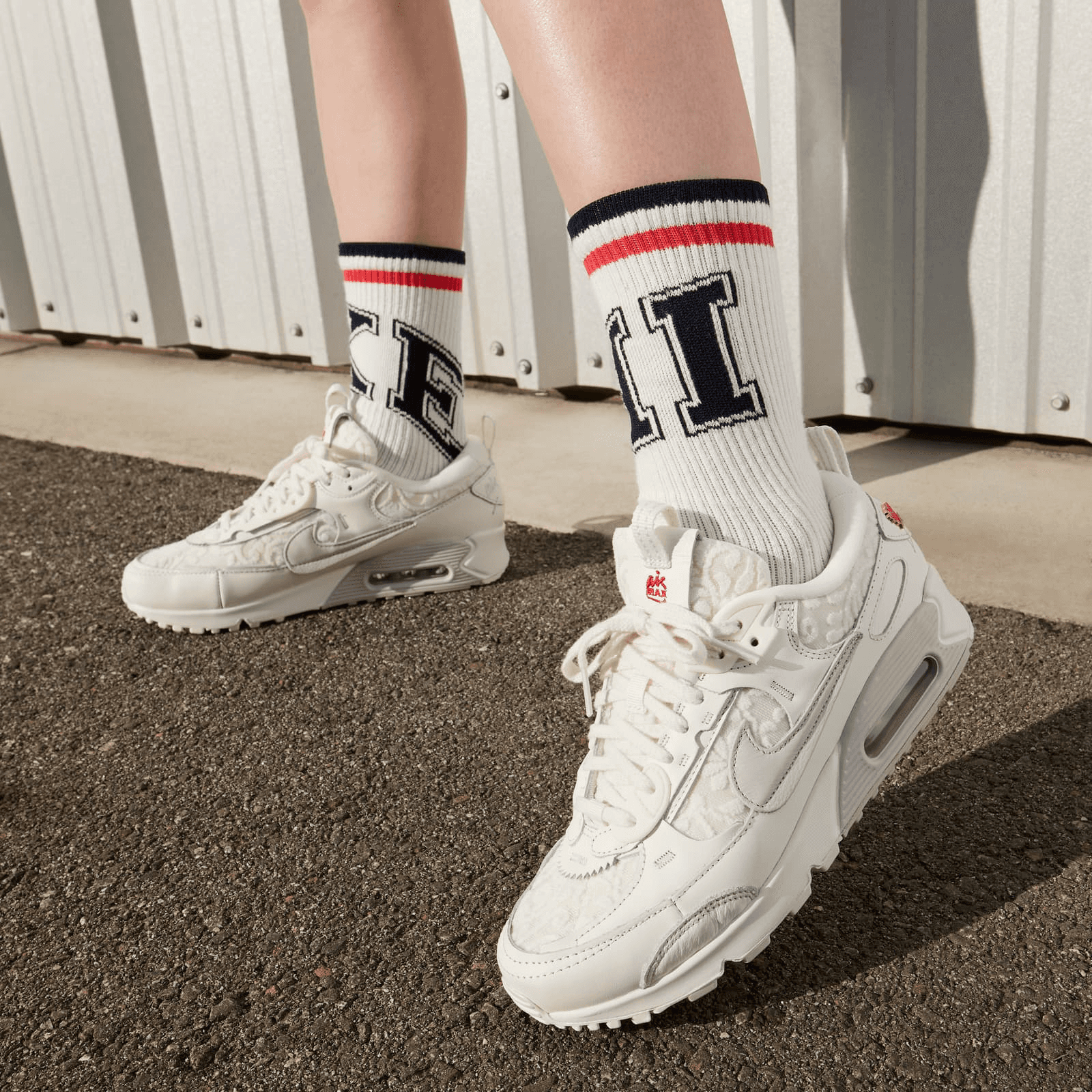 nike air max 99 futura