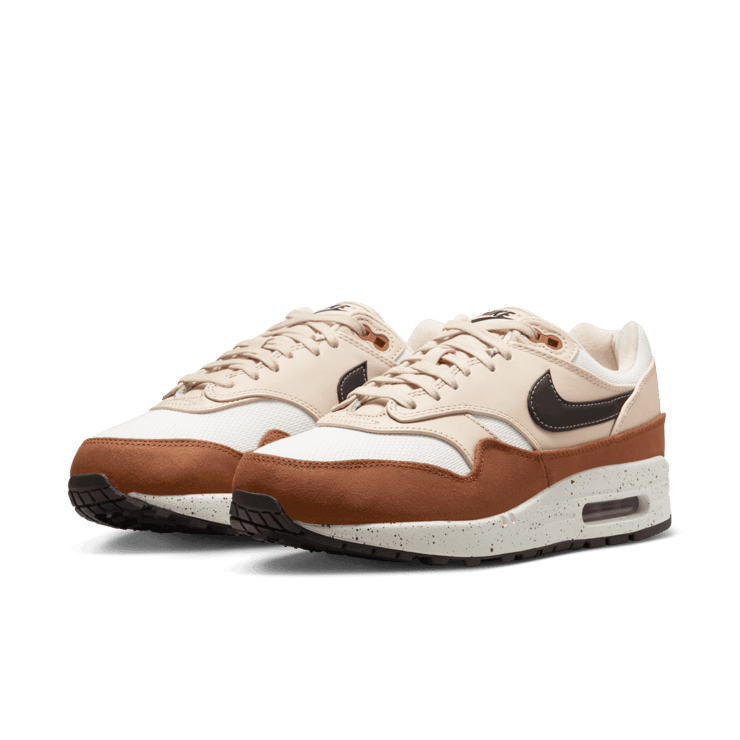 Nike Air Max 1 '87 1 & Done (W) Angle 2