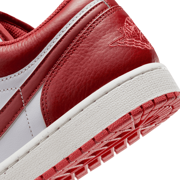 Air Jordan 1 Low SE Dune Red Angle 5