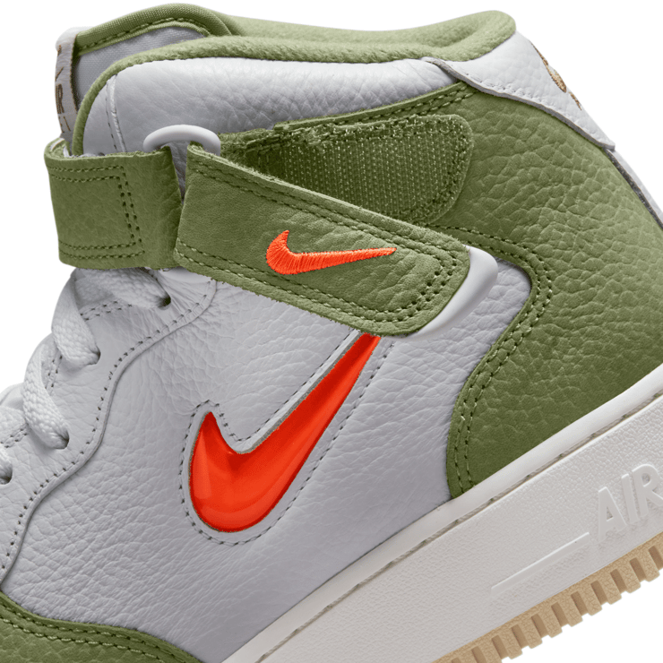 Nike Air Force 1 Mid QS Jewel Oil Green Angle 0