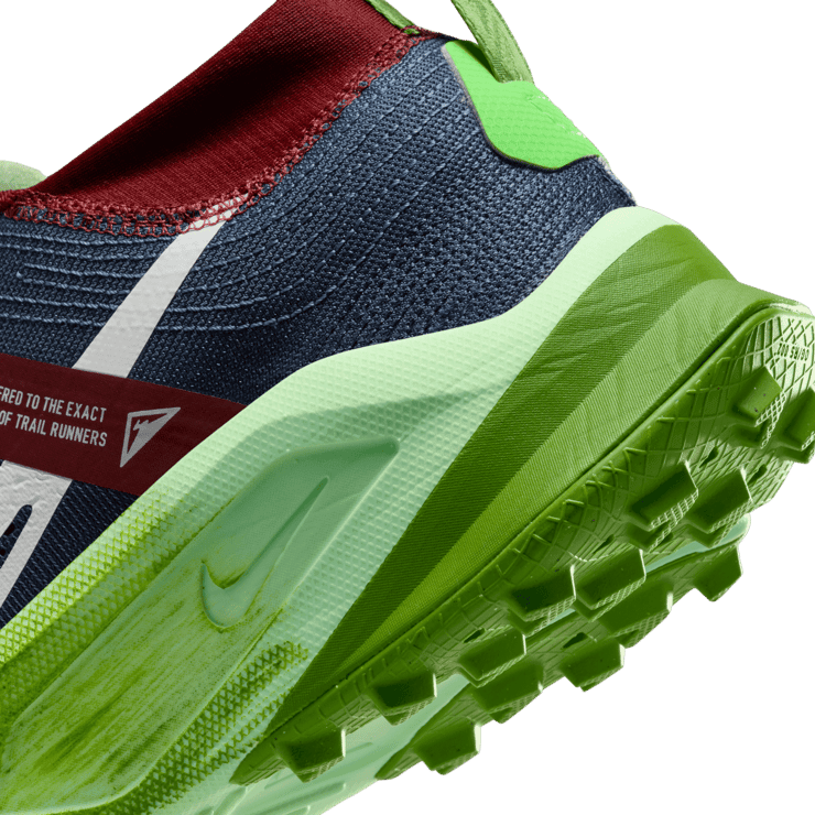 Nike Zegama Trail Angle 5