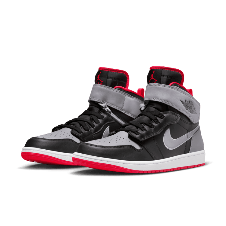 Air Jordan 1 Hi FlyEase Angle 2