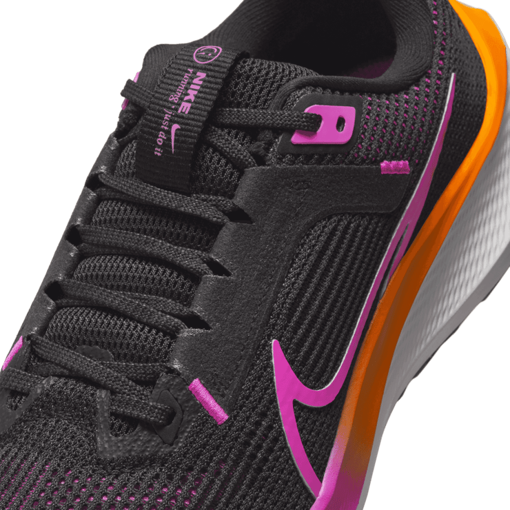 Nike Pegasus 40 Road Angle 5