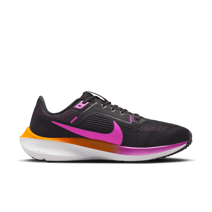 Nike Pegasus 40 Road Angle 1