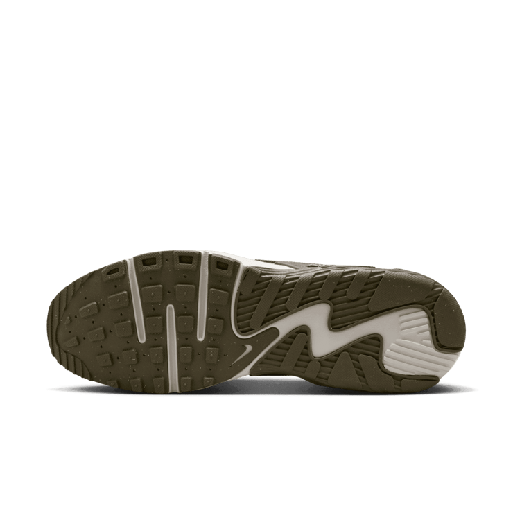 Nike Air Max Excee Angle 0