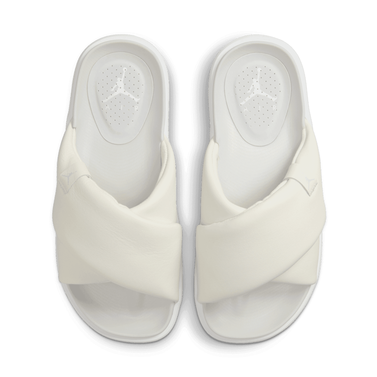 Jordan Sophia Slides Angle 2