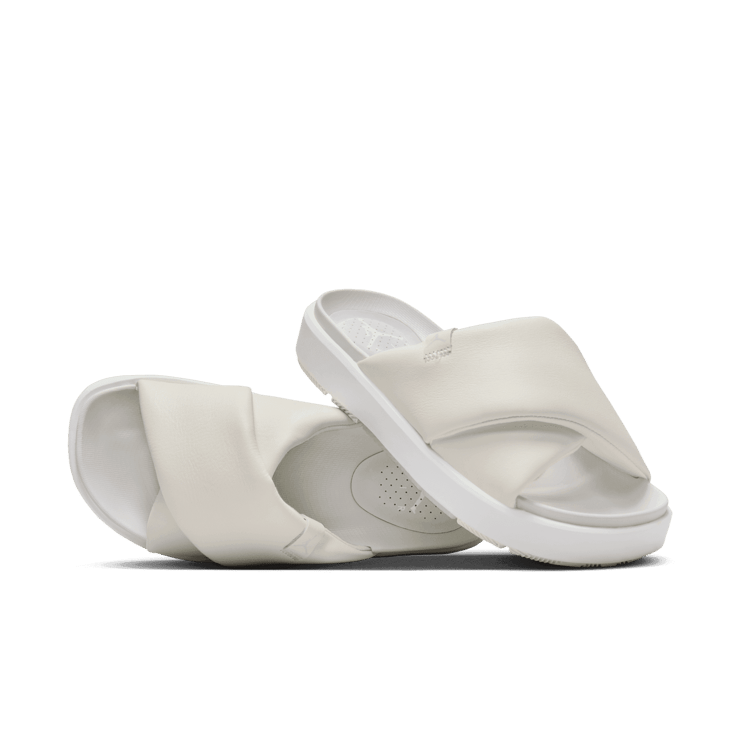 Jordan Sophia Slides Angle 0