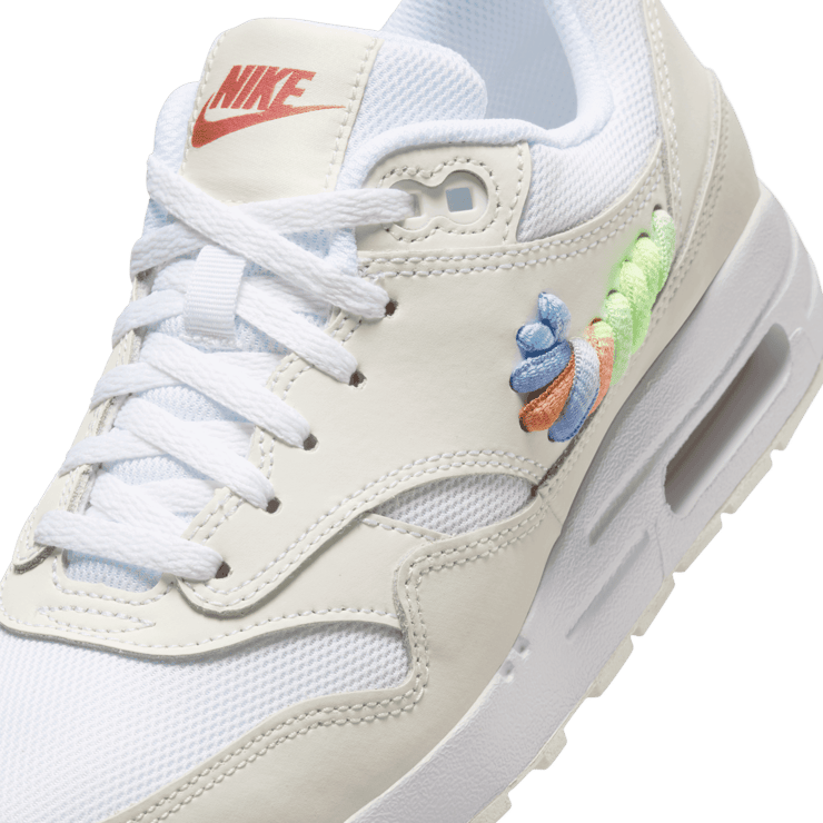 Nike Air Max 1 Rainbow Lace Swoosh (GS) Angle 4